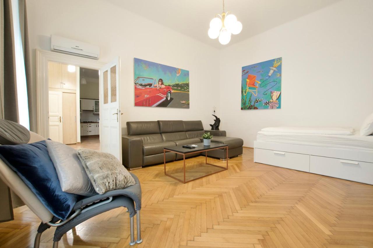 Standard Apartment By Hi5 - St. King Street 16. Budapest Luaran gambar